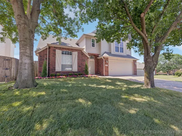 2817 W Oakland St, Broken Arrow, OK 74012