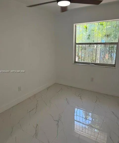 262 NE 55th Ter #0 — Photo 2