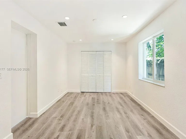 2240 SW 24th Ave — Photo 23
