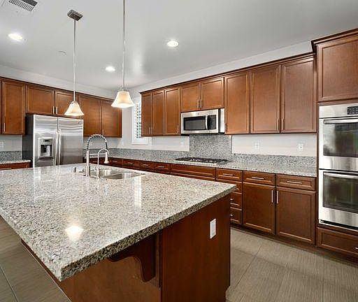 3rd image of 17049 Sherman Way