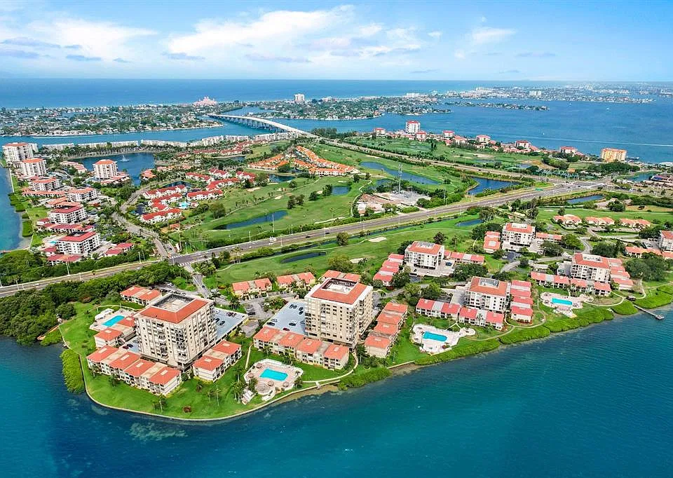 6269 Palma Del Mar Blvd S #302