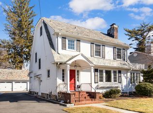 22 Brookdale Pl, Rye, NY 10580