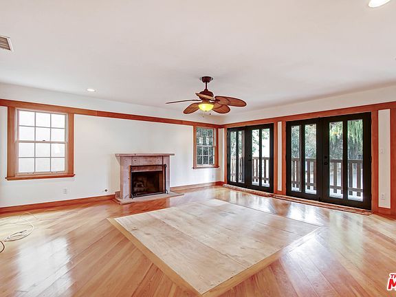 3rd image of 3990 Marcasel Ave