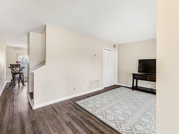 5th image of 500 Paragon Mills Rd APT B1