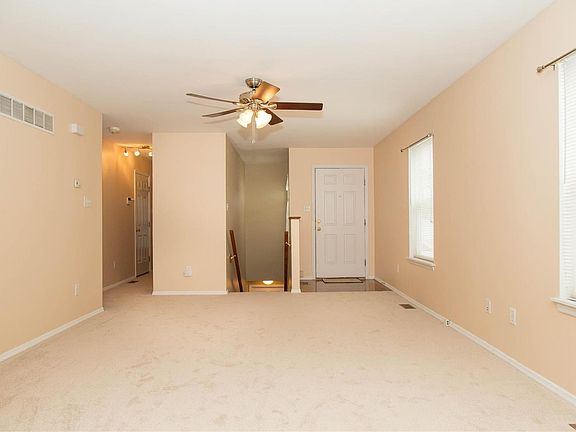 2nd image of 59 Jost Villa Dr