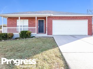 638 Mable Dr, La Vergne, TN 37086