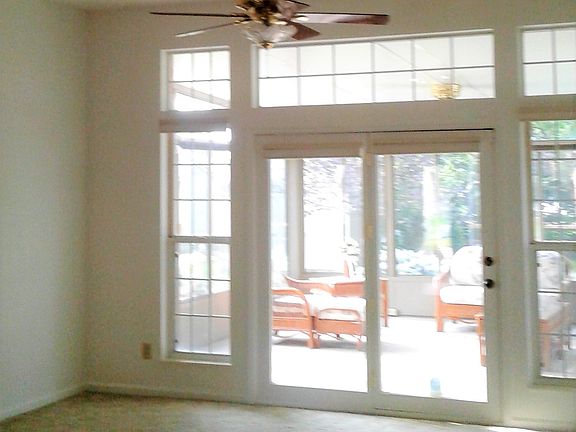5th image of 2326 Clarion Ct