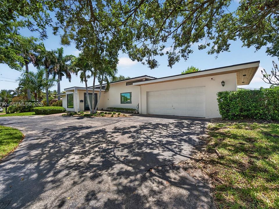1st image of 8880 SW 149th St