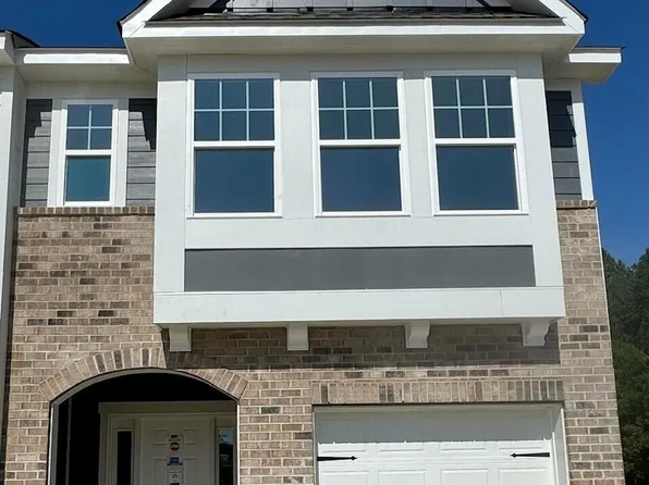 271 Church St #33, Wendell, NC 27591