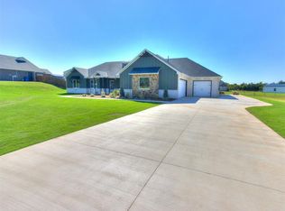 4533 Raymond Ln, Guthrie, OK 73044