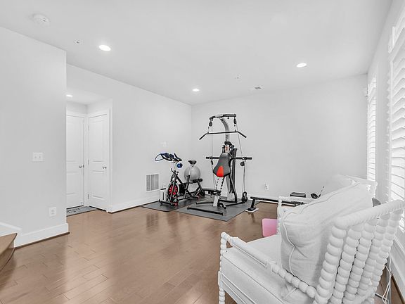 5th image of 5106 Fillmore Ave