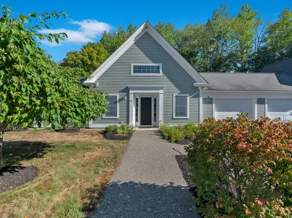 81 Farragut Way #81, Kennebunk, ME 04043