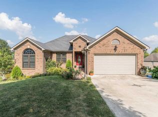 544 Park Ridge Dr, Richmond, KY 40475