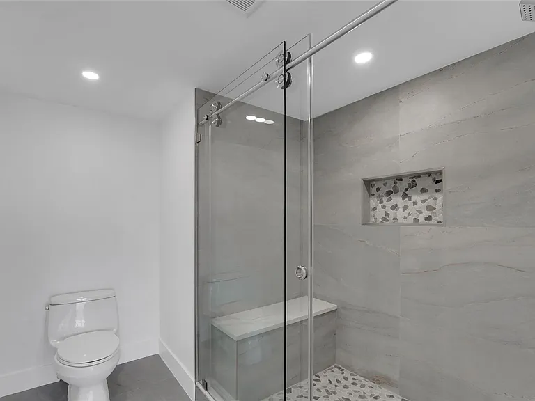 3900 Galt Ocean Dr #511 — Photo 41