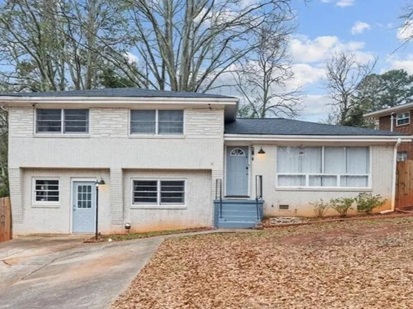 2971 Valley Ridge Dr, Decatur, GA 30032