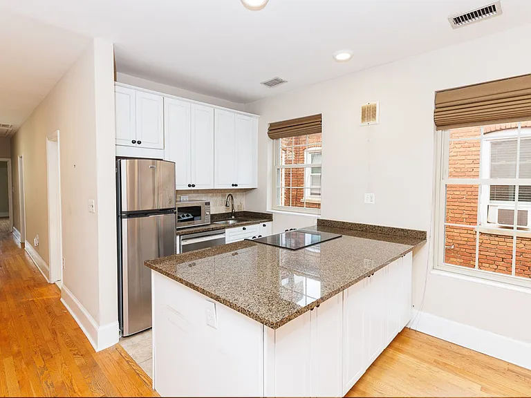 1738 T St NW #4 — Photo 8