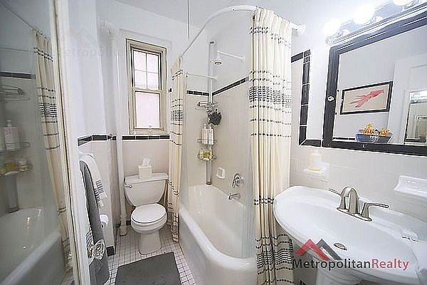2nd image of 15 Butler Pl APT 2D