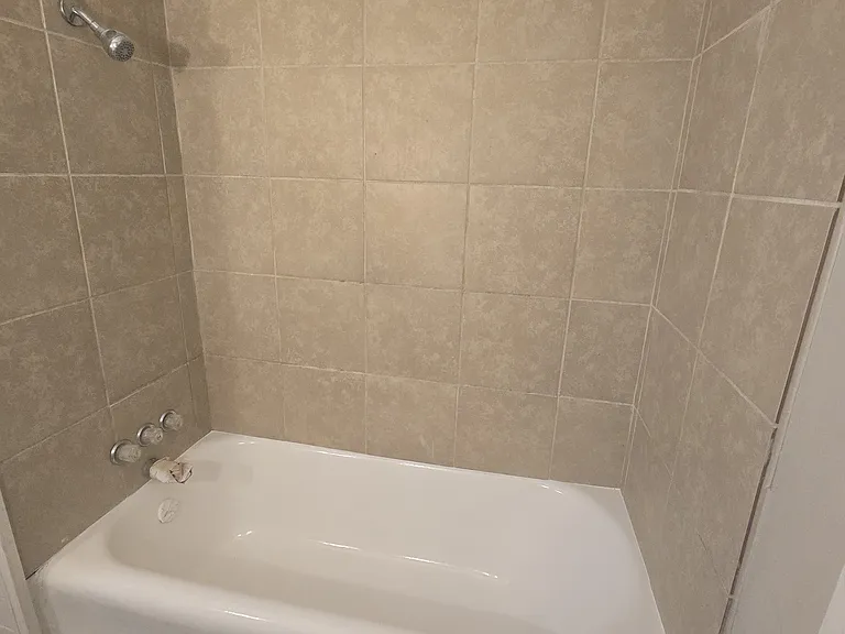 2900 Gorman Ave — Photo 17