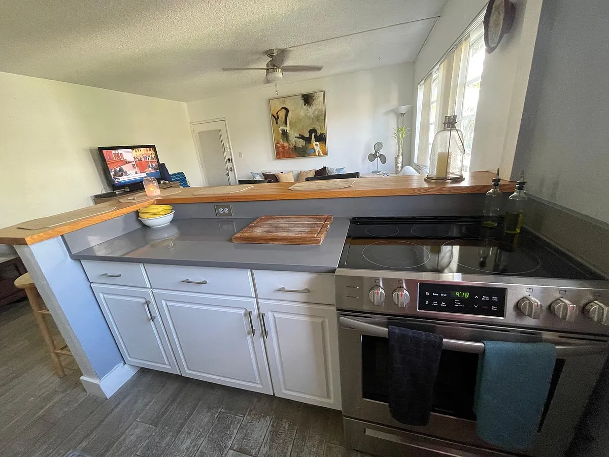 Building Photo - 508 Antioch Ave #16