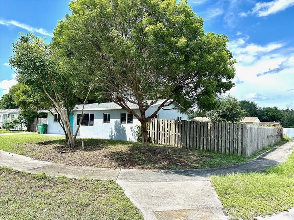 3801 NW 208th St, Miami Gardens, FL 33055