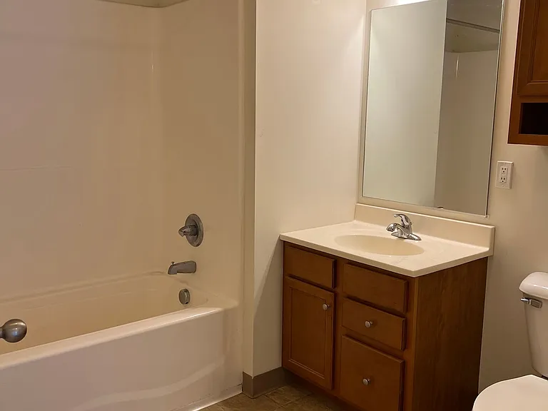 The Residence at Fort Hunter — Photo 4