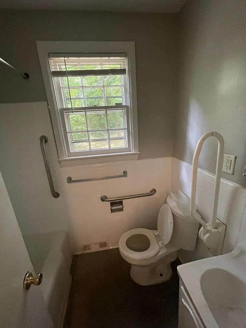 1442 Revere Road — Photo 4