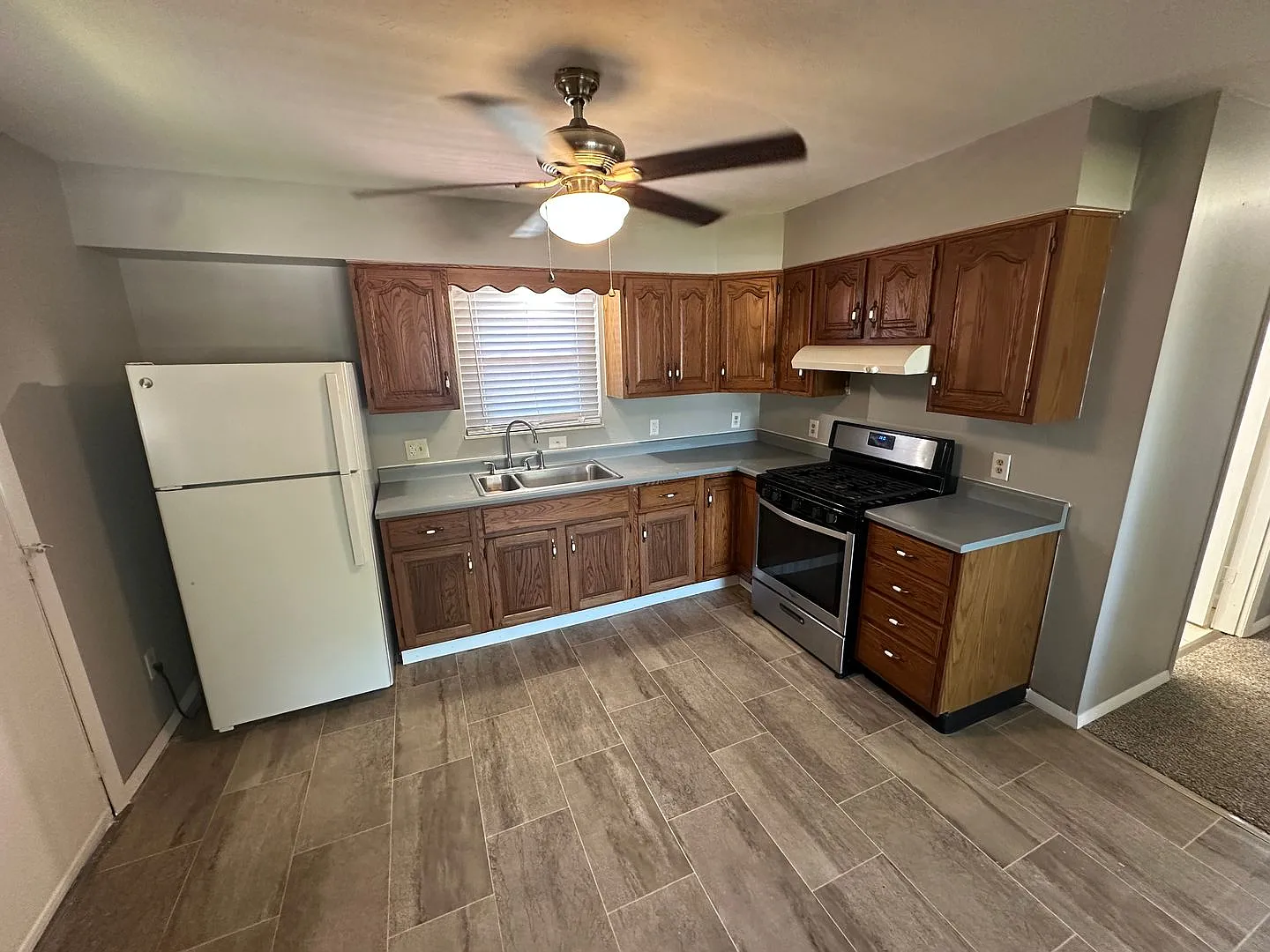 2201 Belmont Road — Photo 4