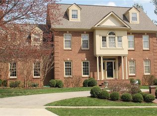 928 SE Chinoe Rd, Lexington, KY 40502