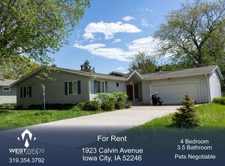 1923 Calvin Ave, Iowa City, IA 52246