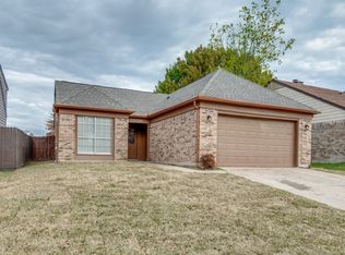 3705 River Birch Rd, Fort Worth, TX 76137