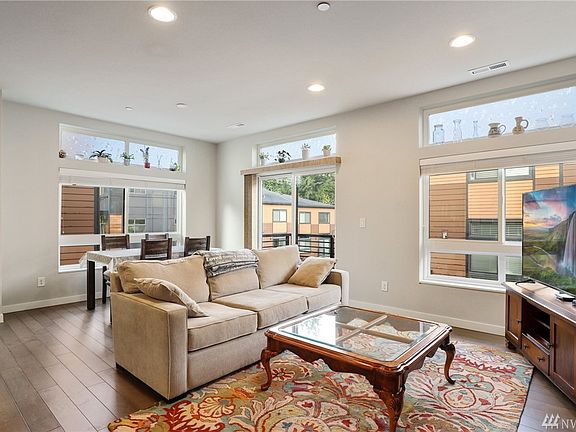 3rd image of 172 Shy Bear Way NW