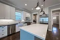 734 Allston St #B — Photo 9