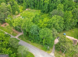 6990 Oak Leaf Dr, Fairburn, GA 30213