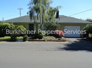 102 W Chenault Ave, Hoquiam, WA