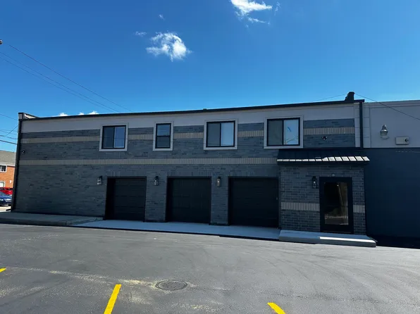 538 Oak St #B, Wyandotte, MI 48192