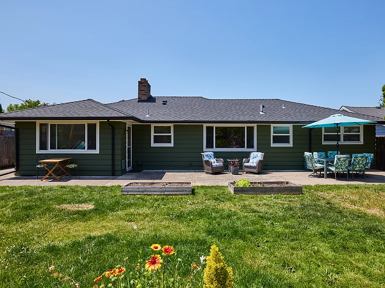 2260 SE 103rd Dr — Photo 33