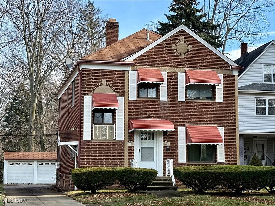 1st image of 3625 Rocky River Dr