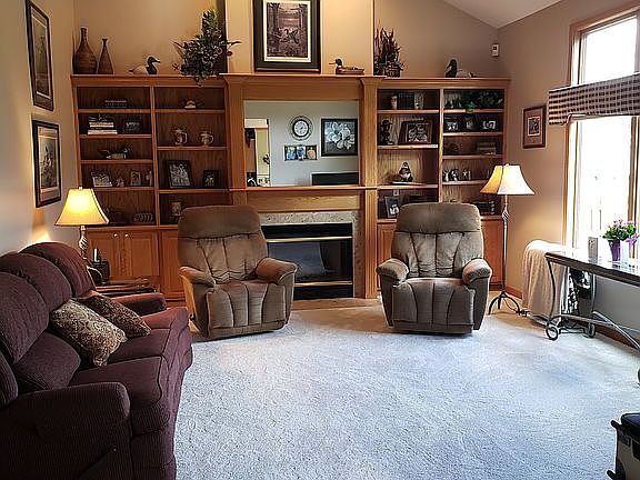 4th image of 6897 Trowbridge Cir