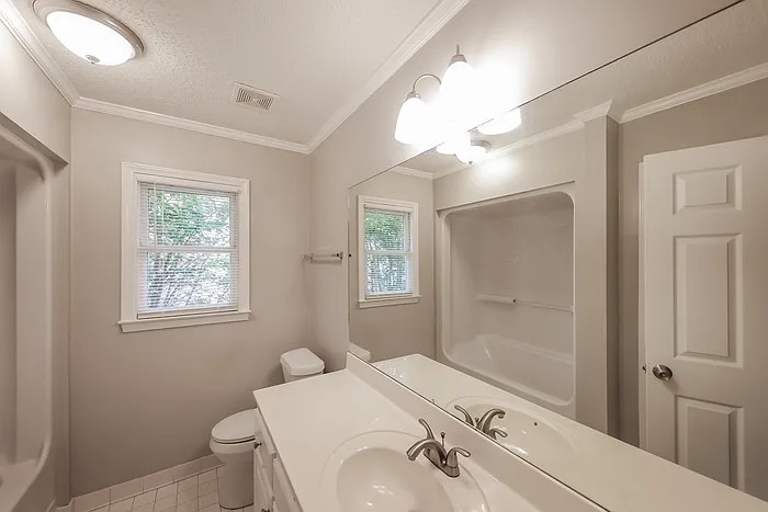 10415 Shadowview Rd — Photo 10