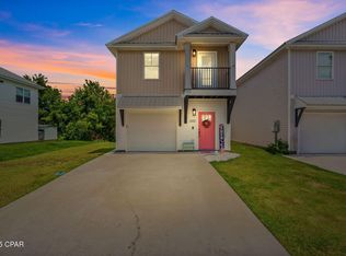 406 Raven Ln, Panama City, FL 32404