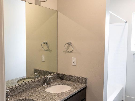 5th image of 4411 S Garden Dr Unit F