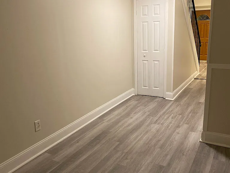 230 Hill Rise — Photo 14