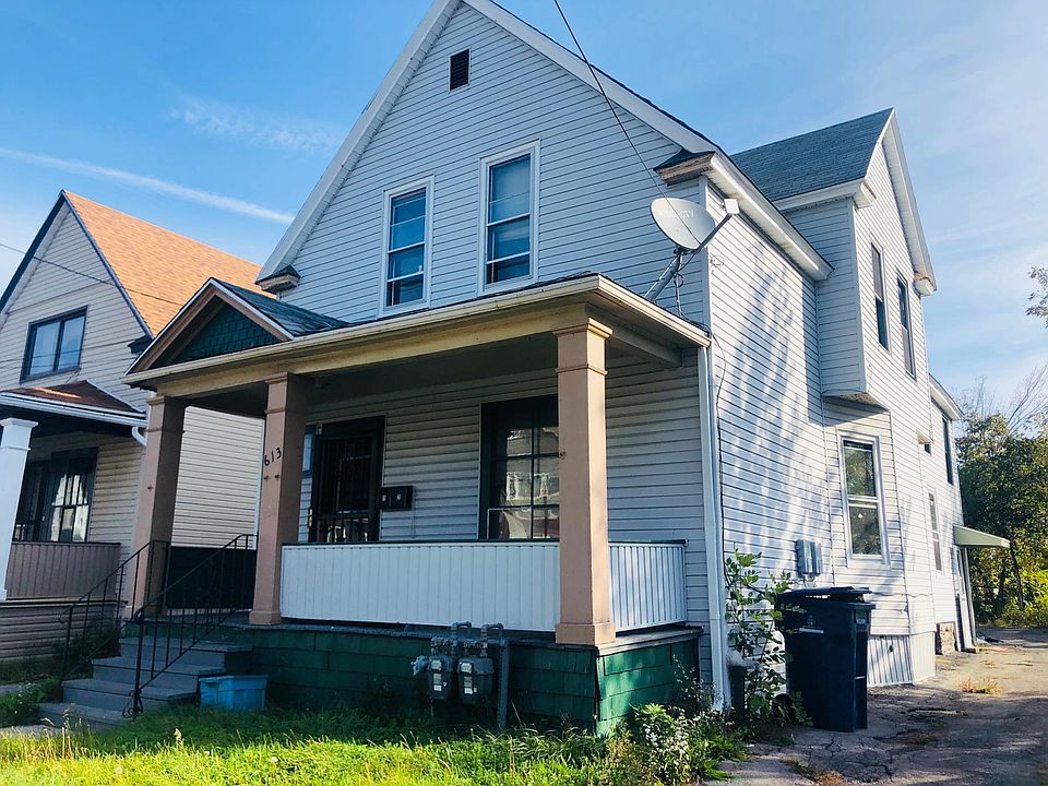 1st image of 613 Goodyear Ave #2