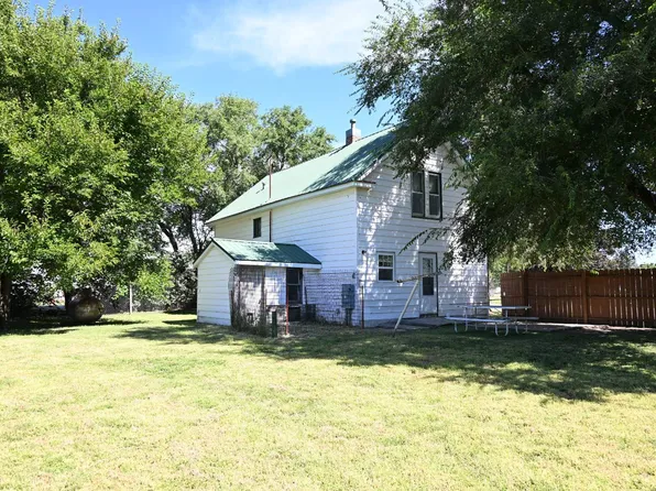 308 6th St, Taylor, NE 68879