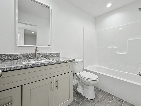 5th image of 5330 Gaines St