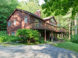 25 Windham Hl, Quechee, VT 05059