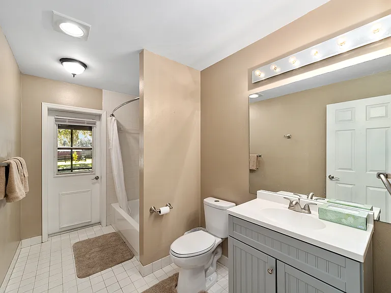 11025 SW 128th Ave — Photo 22