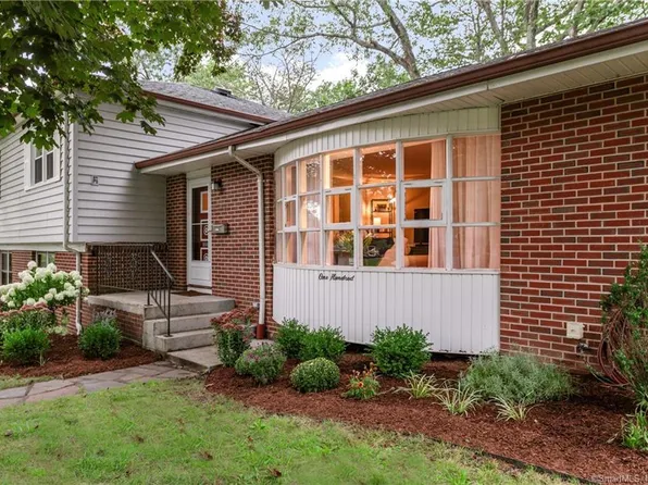 100 Stevenson Road, New Haven, CT 06515