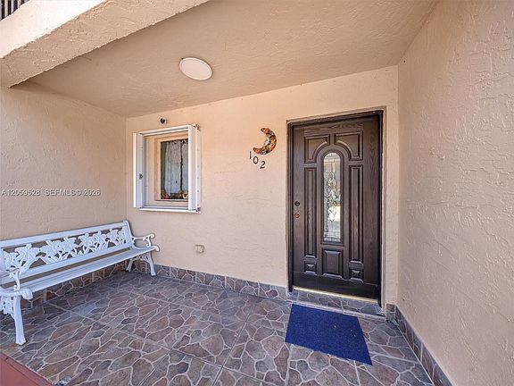 4th image of 5530 W 26th Ct APT 102