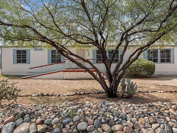 3rd image of 23723 W CANNON Drive